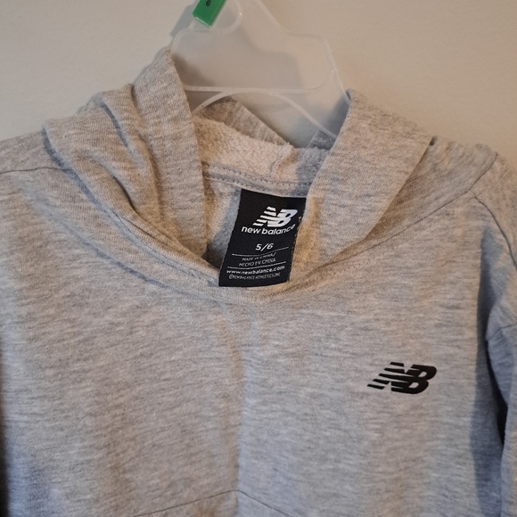 Lot of 2 New Balance Sweat Suits - Picture 7 of 8